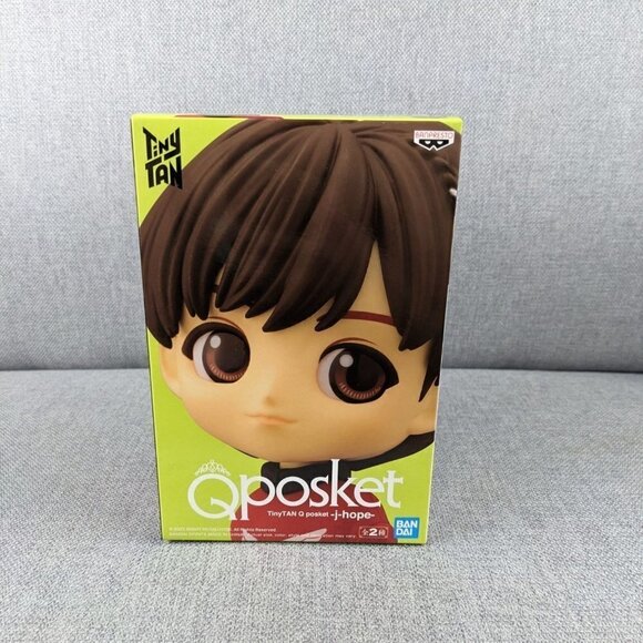 BTS J-Hope Mic Drop Vol. 1 TinyTAN Q Posket Statue - Picture 3 of 7